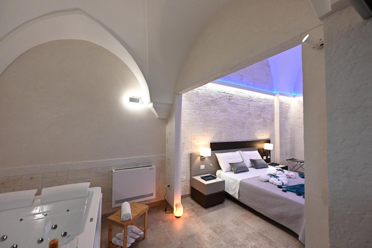 Suite Laurel Spa Con Idromassaggio Фазано Экстерьер фото