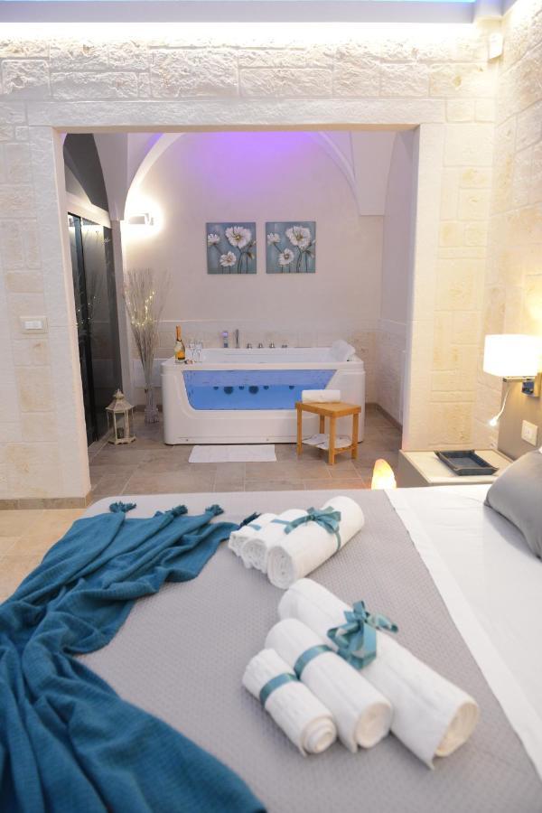 Suite Laurel Spa Con Idromassaggio Фазано Экстерьер фото
