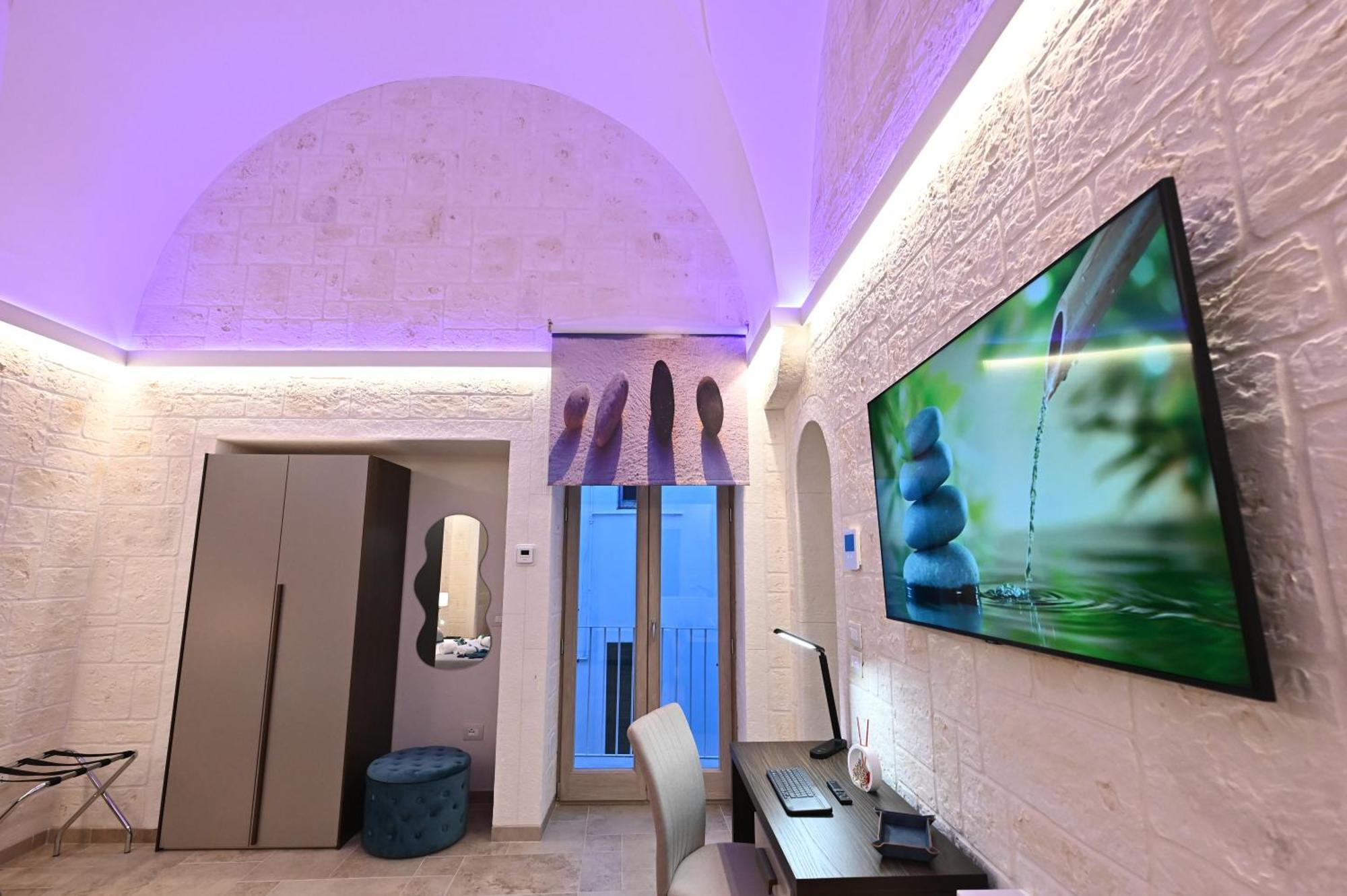 Suite Laurel Spa Con Idromassaggio Фазано Экстерьер фото